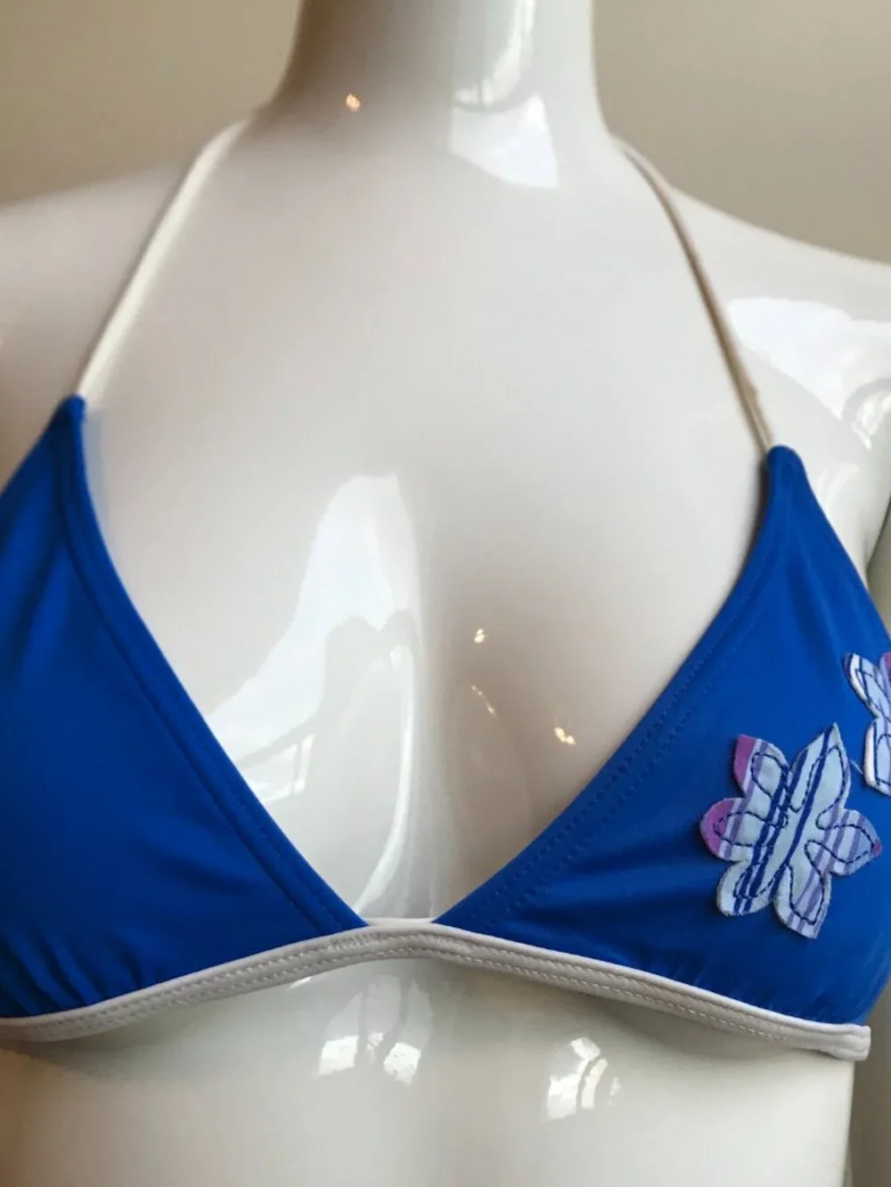 Billabong Girls swimwear blue floral patch and logo bikini